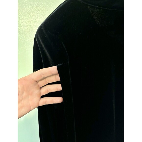 The Disney Store Velvet Top Mickey Buttons XL‎ Super Soft - Picture 4 of 6